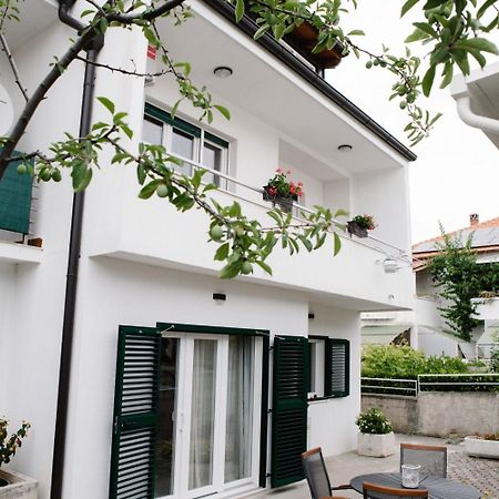 Apartments Petri - Close To The Sea Tisno Ngoại thất bức ảnh